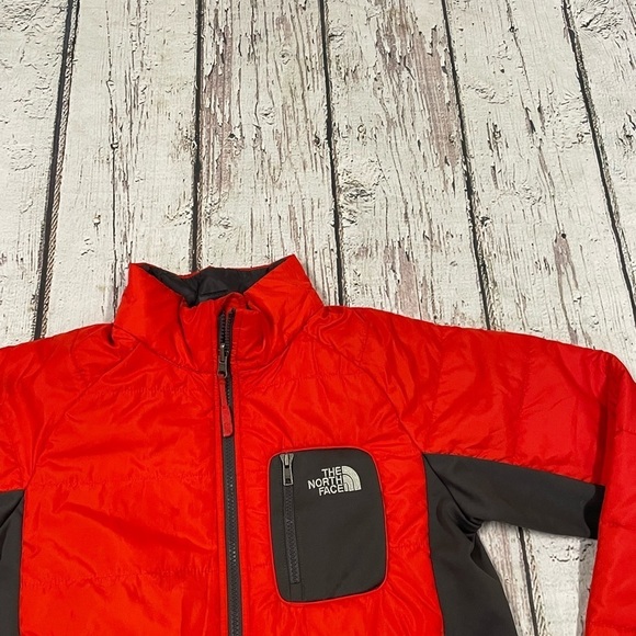 Boys The North Face Red Zip Up Outerwear Liner Outerwear Jacket - Picture 6 of 11